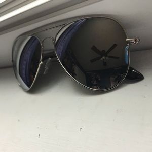 Ray-Ban Aviator Mirrored Sunglasses